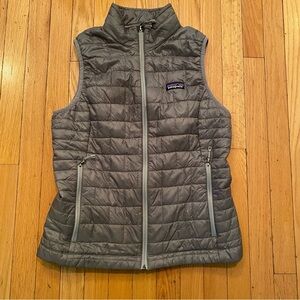 Women’s Patagonia Nano Puff Vest • Size M Gray